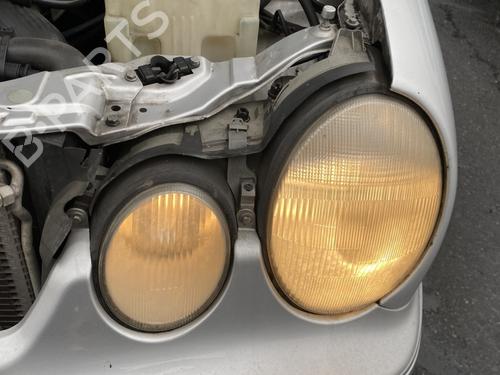 Phare gauche MERCEDES-BENZ E-CLASS (W210) E 270 CDI (210.016) (170 hp) 31271208