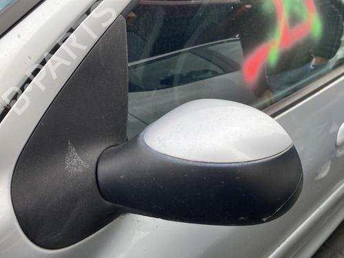 left-mirror-peugeot-206-2l_-2m_-2009-2010-2011-2012-2013-25725287 main image
