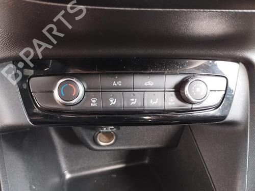 Used Climate control Climate control 37613117 37613117