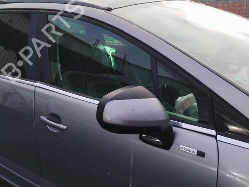 Used Right front door Right front door 38228787 38228787