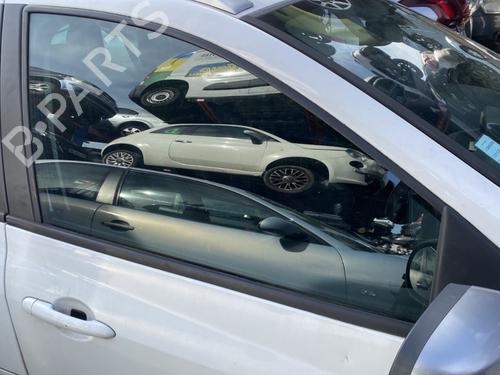 Used Front right door window RENAULT CLIO III Grandtour (KR0/1_) 1.5 dCi (KR0G) (68 hp) 25694468
