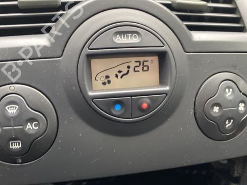 AC-Styringsenhed/Manøvreenhed RENAULT MEGANE II (BM0/1_, CM0/1_) 1.6 16V (112 hp) 30725679