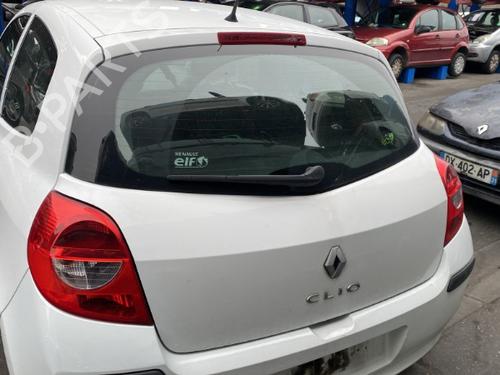 Derde remlicht RENAULT CLIO III (BR0/1, CR0/1) 1.5 dCi (BR17, CR17) (86 hp) 29278523