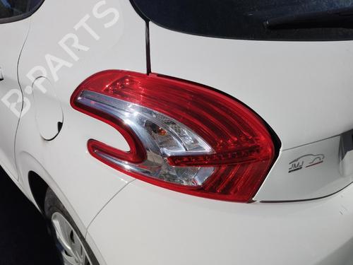 Used Left taillight Left taillight 37180005 37180005