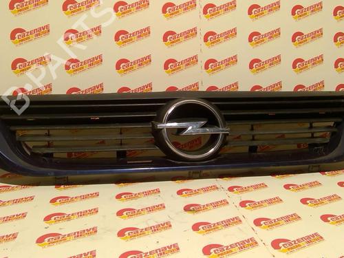 Used Grille OPEL VECTRA B Hatchback (J96) 1.8 i 16V (F68) (116 hp) 25679525