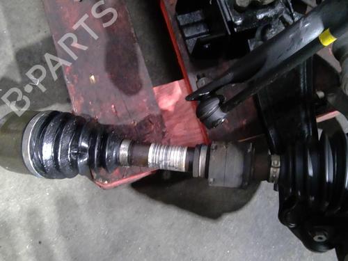 Used Right front driveshaft RENAULT MEGANE IV Hatchback (B9A/M/N_) 1.5 Blue dCi 115 (B9A6) (116 hp) 25693191