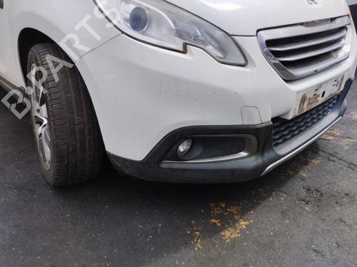 right-front-fog-light-peugeot-2008-i-cu_-2013-36442364 main image