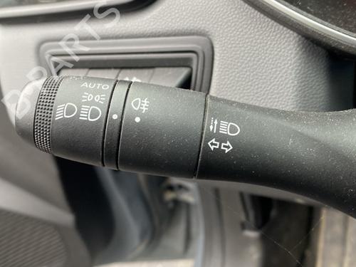 Steering column stalk RENAULT CLIO V (B7_) 1.5 Blue dCi 85 (B7AG) | BP25694816I23 - Image 2