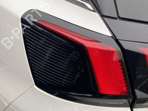 Used Left taillight Left taillight PEUGEOT 3008 II SUV (MC_, MR_, MJ_, M4_) Hybrid4 (M45GBU) (299 hp) 30491035 30491035