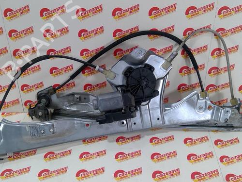 Used Front left window mechanism RENAULT CLIO III (BR0/1, CR0/1) 1.5 dCi (C/BR0G, C/BR1G) (68 hp) 25698426