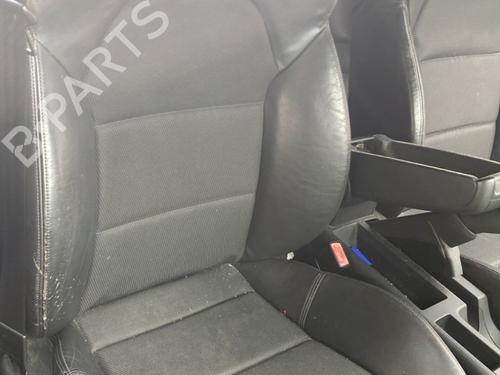 Used Right front seat AUDI A4 B7 Avant (8ED) 2.0 TDI (170 hp) 25680004