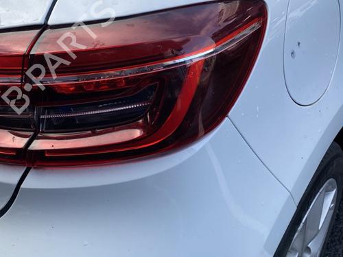 Used Right taillight RENAULT CLIO V (B7_) 1.0 TCe 90 (B7MT) (91 hp) 32271266