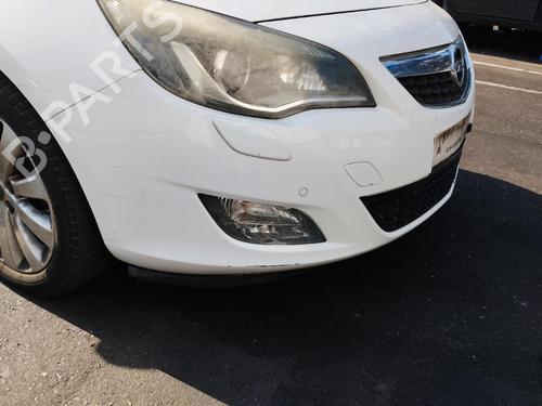 front-bumper-opel-astra-j-p10-2009-2010-2011-2012-2013-2014-2015-2016-37707077 main image