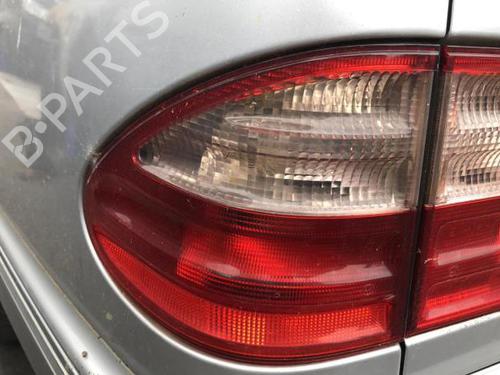 Used Left taillight Left taillight MERCEDES-BENZ E-CLASS T-Model (S210) E 220 T CDI (210.206) (143 hp) 25675182 25675182