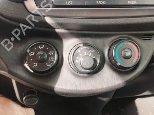 climate-control-toyota-yaris-_p13_-2010-2011-2012-2013-2014-2015-2016-2017-2018-2019-2020-25674726 main image
