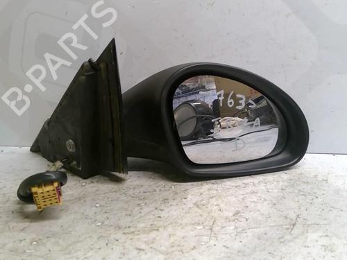 Used Right mirror Right mirror 25689137 25689137