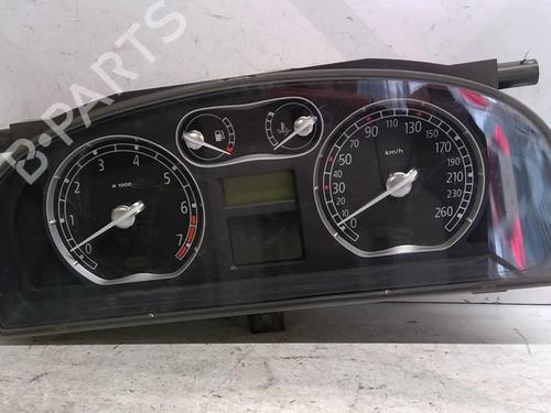 Used Instrument cluster Instrument cluster 25696452 25696452
