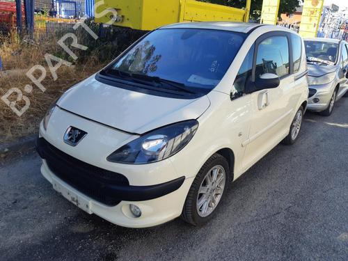 Left front fog light PEUGEOT 1007 (KM_) 1.6 HDi | BP25689278C30 - Image 9