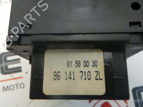 Used Steering column stalk Steering column stalk PEUGEOT 106 I (1A, 1C) [1991-1996] 25688117 25688117