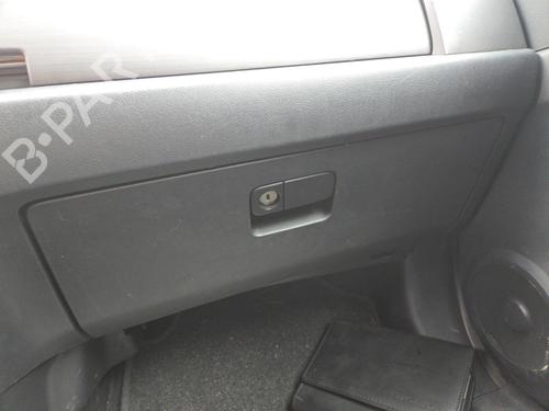 Used Glove box Glove box HONDA CR-V III (RE_) 2.2 i-CTDi 4WD (RE6) (140 hp) 35991470 35991470