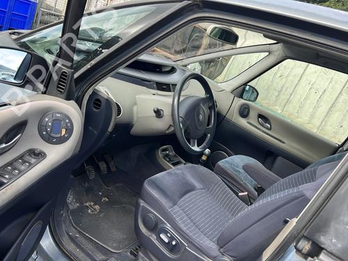 Used Right front seat RENAULT ESPACE IV (JK0/1_) 2.2 dCi (JK0H) (150 hp) 25685568