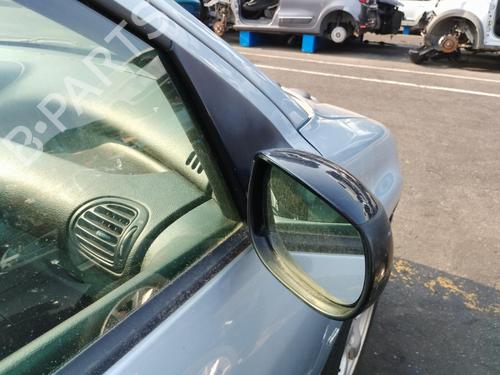 Retrovisor direito Retrovisor direito 38472920 38472920