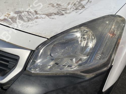 Used Left headlight Left headlight PEUGEOT PARTNER Tepee 1.6 BlueHDi 120 (120 hp) 33884425 33884425