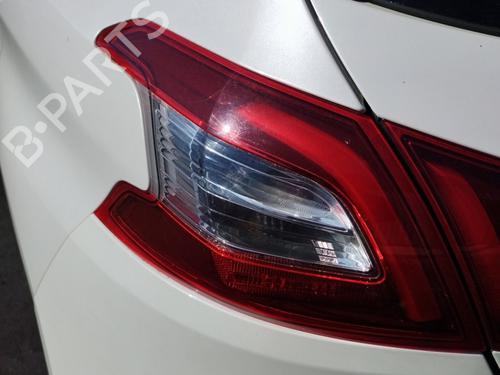 Farolim esquerdo Farolim esquerdo PEUGEOT 308 II (LB_, LP_, LW_, LH_, L3_) 1.6 HDi / BlueHDi 115 (115 hp) 34280913 34280913