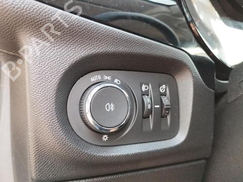 Used Headlight switch Headlight switch 37613118 37613118