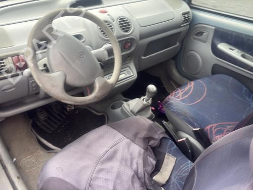 Front bumper RENAULT TWINGO I (C06_) 1.2 (C066, C068) | BP32321776C7 