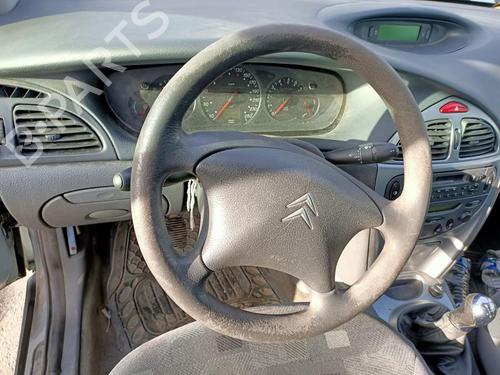 Right headlight CITROËN C5 I (DC_) 2.0 HDi (DCRHZB, DCRHZE) | BP25687362C29  - Image 5