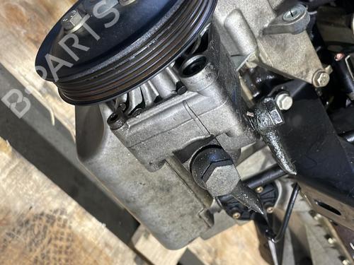 Used Steering pump OPEL OMEGA B Estate (V94) 2.5 TD (F35, M35, P35) (131 hp) 25685022