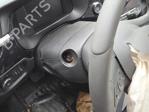 Used Instrument cluster OPEL CORSA F (P2JO) 1.2 (68) (101 hp) 25680519