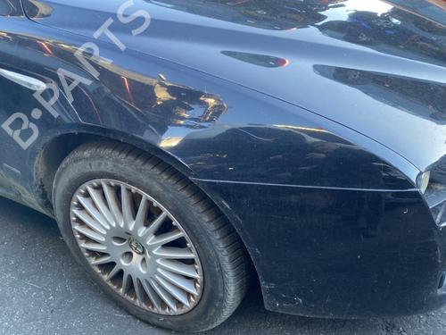Used Right front fenders ALFA ROMEO 159 (939_) 1.9 JTDM 16V (939AXC1B, 939AXC12) (150 hp) 30359478