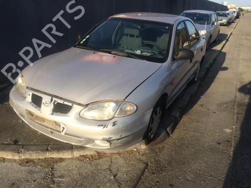Used Parts HYUNDAI LANTRA II (J-2) 1.9 D 2538821
