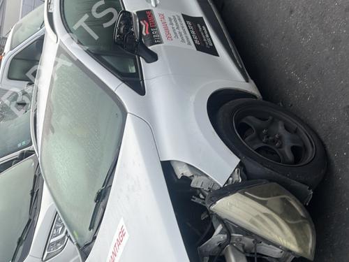 Gebruikte RENAULT CLIO IV Grandtour (KH_) 1.5 dCi 90 (KHN3, KHN4) (90 hp) 3474519 Onderdelen