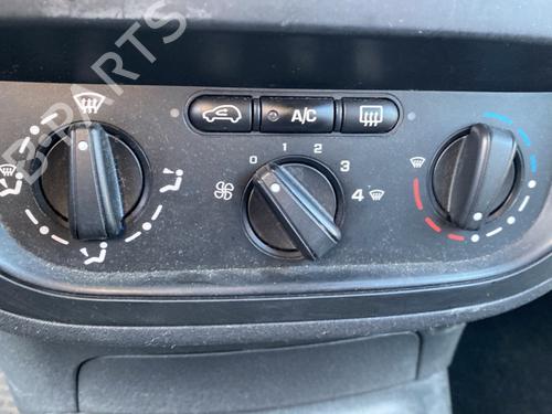 Used Climate control Climate control CITROËN C2 (JM_) 1.4 HDi (68 hp) 33872343 33872343