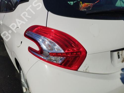 Venstre baglygte Venstre baglygte PEUGEOT 208 I (CA_, CC_) 1.2 VTI 82 (82 hp) 36763464 36763464