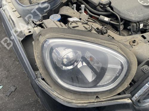 right-headlight-mini-mini-countryman-f60-2016-28116337 main image