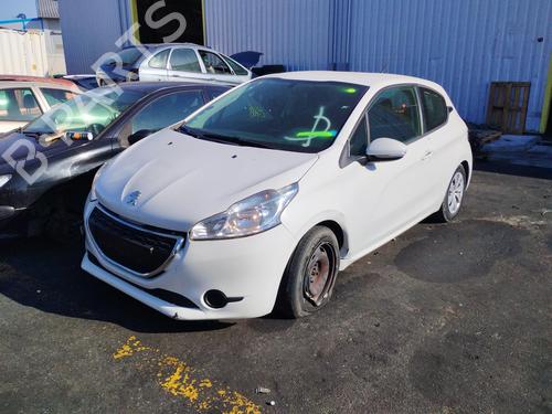 Used Parts PEUGEOT 208 I (CA_, CC_) 1.2 VTI 82 4742813