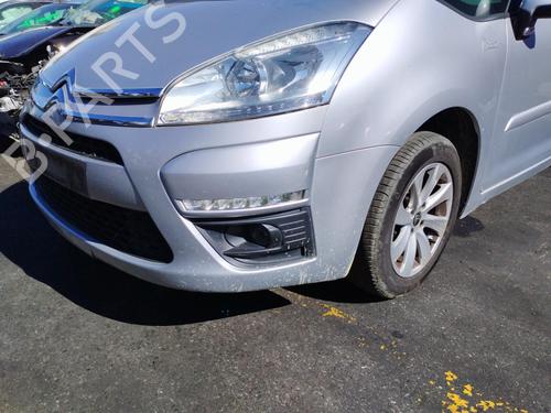 Used Left front fog light Left front fog light 36556739 36556739