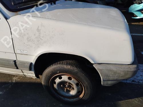 Used Right front fenders Right front fenders 37250903 37250903