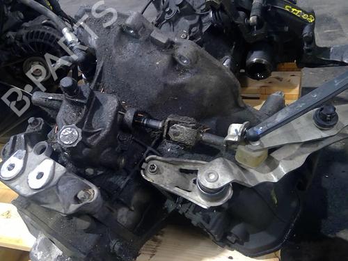 gearbox-opel-corsa-c-x01-2000-2001-2002-2003-2004-2005-2006-2007-2008-2009-25684518 main image