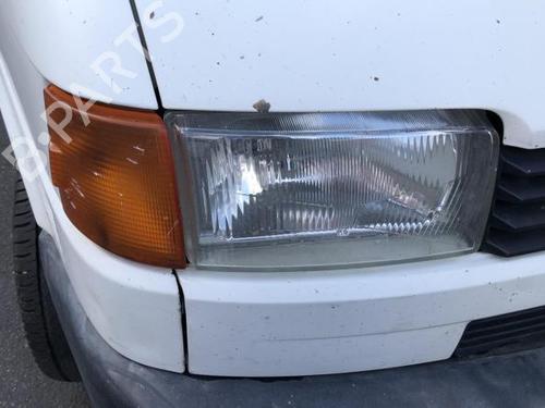 Højre forlygte VW TRANSPORTER T4 Van (70A, 70H, 7DA, 7DH) 2.5 TDI (88 hp) 25679779