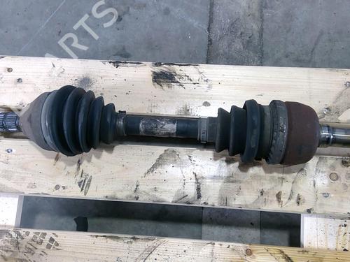 Used Left front driveshaft OPEL SIGNUM Hatchback (Z03) 1.9 CDTI (F48) (150 hp) 25692740