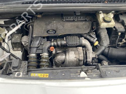 Used Alternator PEUGEOT 5008 (0U_, 0E_) 1.6 BlueHDi 120 (120 hp) 28212158