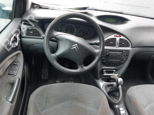 Left taillight CITROËN C5 I Break (DE_) 2.0 HDi (DERHZB, DERHZE) | BP25699228C34 - Image 4