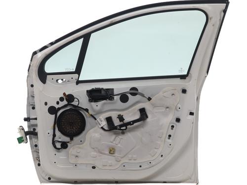 Front right quarter glass PEUGEOT 208 I (CA_, CC_) 1.0 VTi | BP26640720C112