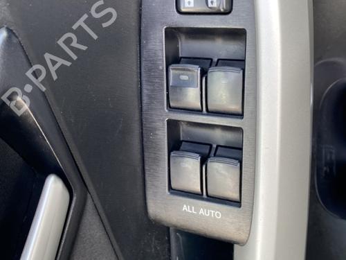 Fensterheberschalter links vorne für TOYOTA PRIUS (_W3_) 1.8 Hybrid (ZVW30) (136 hp) 31950558
