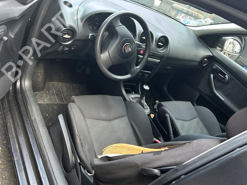 Right headlight SEAT IBIZA III (6L1) 1.4 16V | BP25691651C29 